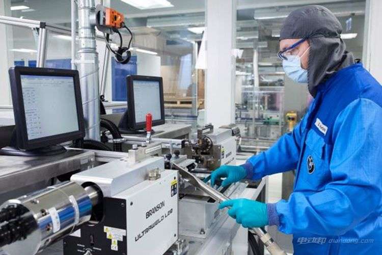 宝马集团投资2亿欧元建立电芯技术中心，深化网络技术研发